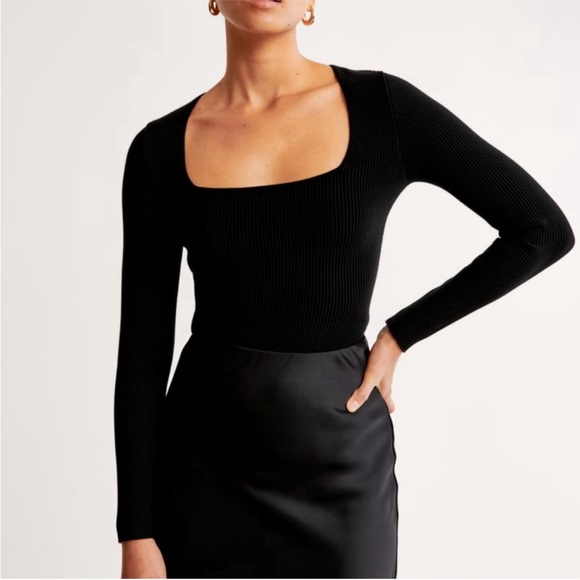 Abercrombie & Fitch long sleeve ribbed knit black body suit size M - Picture 1 of 8